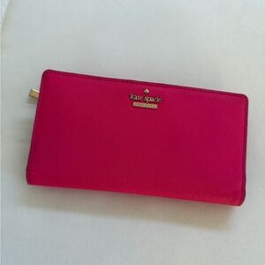 Kate Spade Fuchsia Wallet